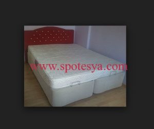Kırmızı başlıklı çift kişilik baza yatak baza