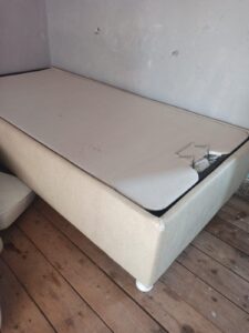 2.el pembe renk yavrulu baza ,doğuran baza ,çift yataklı baza 18 Geniş kapsamlı sonuçlar temiz çıkma baza yatak