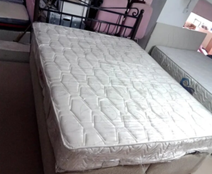 ahşap iskeletli çift kişilik baza tertemiz ürün 4 Temiz Kullanılmış Çift Kişilik Baza Takımı 4500 TL
