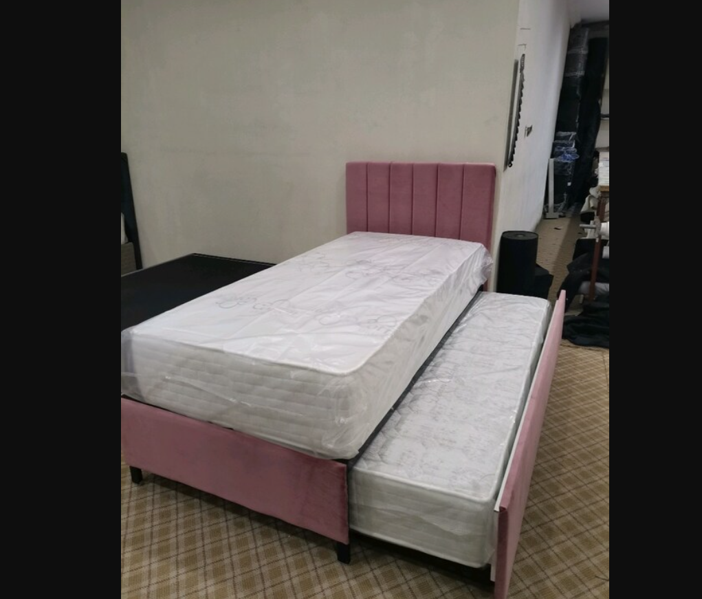 2.el pembe renk yavrulu baza 2