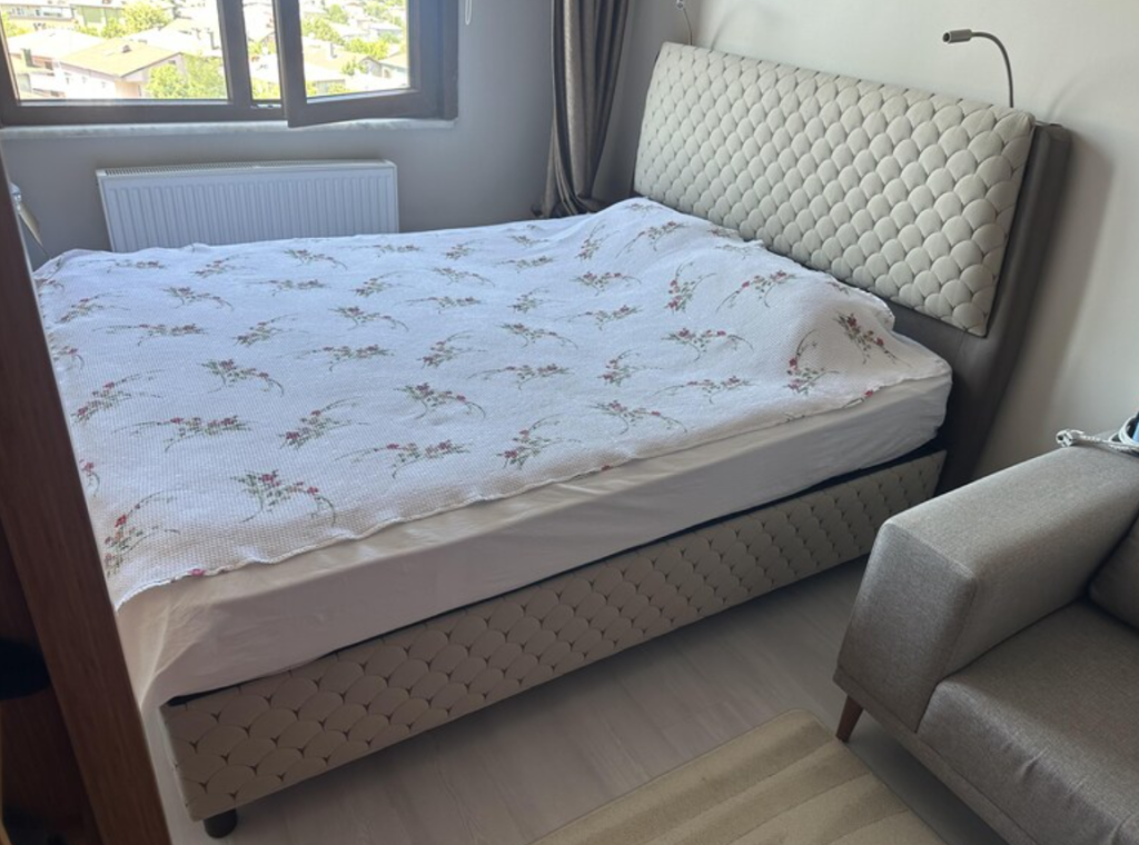 Bambi marka cift kisilik okuma lambali baza